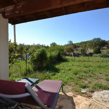 Amazing In With Large Garden Casa de Férias